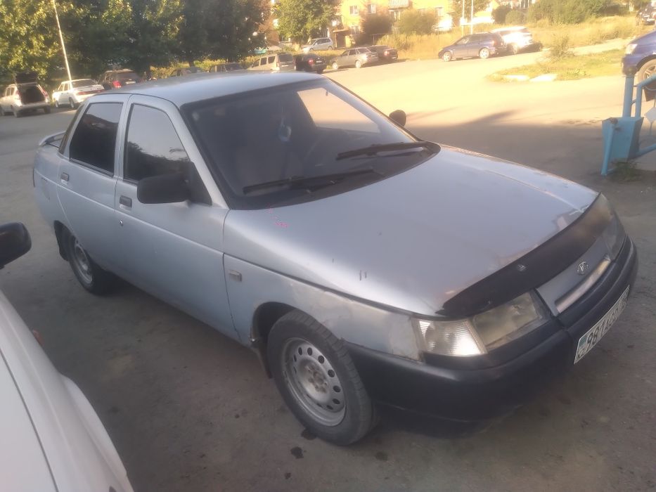 Продам ваз 2110  машина 5 летка
