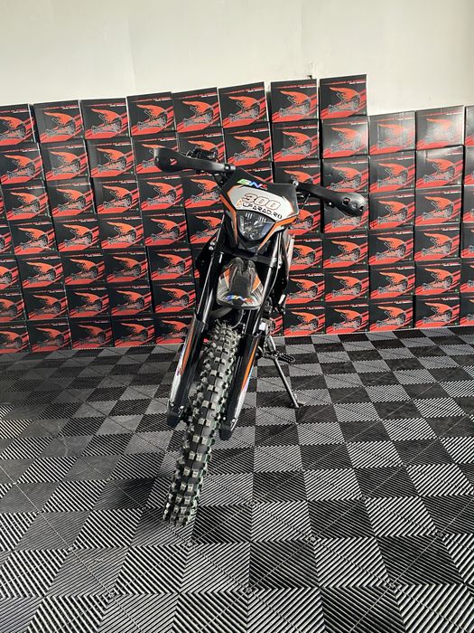 Cross 300cc Bnk  2 locuri nou cu garantie si livrare in toata tara
