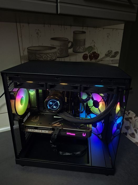 PC 9800x3d cu RTX 5070 DDR5