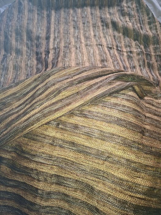 Плат за перде, поръбен на две от страните