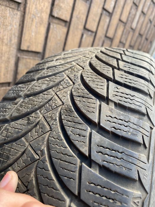 Зимни гуми 15 NEXEN 80лв общо