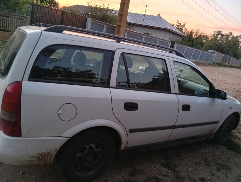 Vând opal Astra G  preț negociabil
