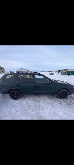 тайота  Карина е