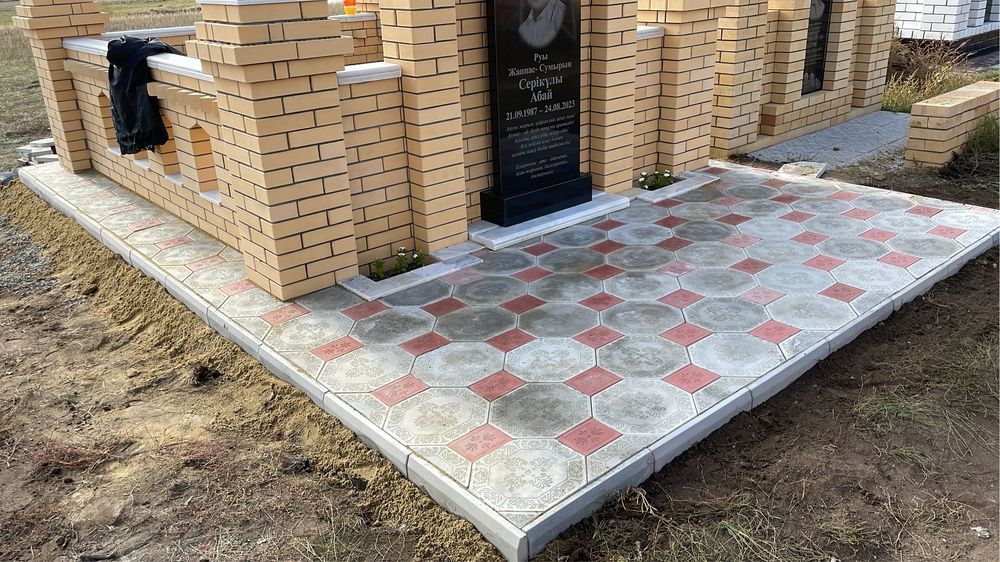 Укладка тротуарной плитки и брусчатки