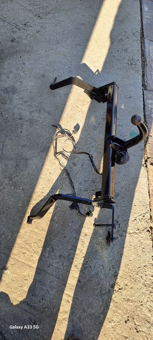 Теглич Оригинален за Рено Меган сценик / Renault Megane  Scenic