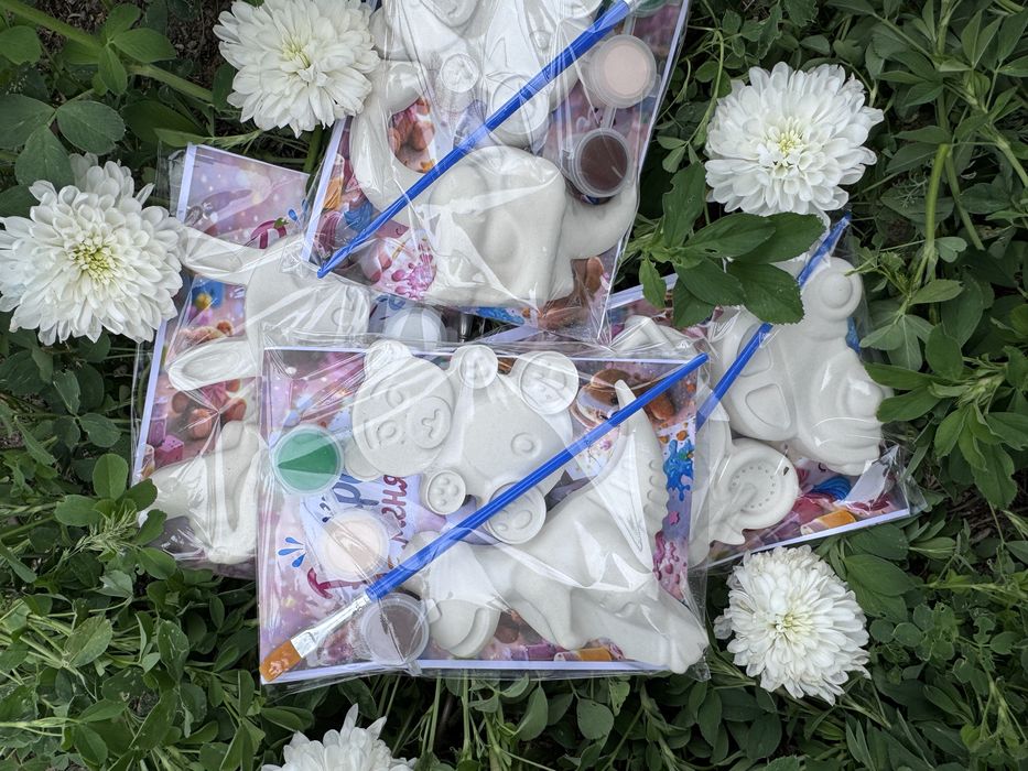 Гипс фигурка набор ішінде барлығы бар