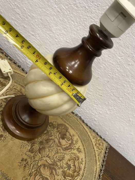 Френска настолна лампа от мрамор и дъб