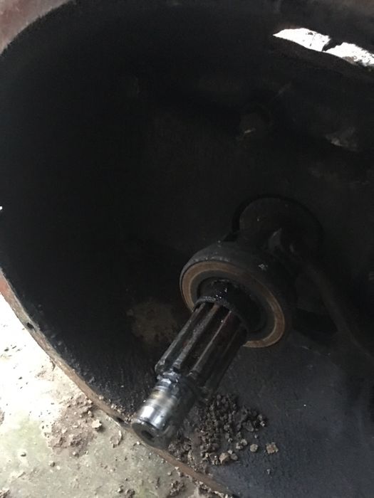 Cutie viteza  savien cu reductor si gardan