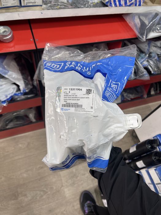 Malibu-1 Rh o’ng taraf Gm podushkasi