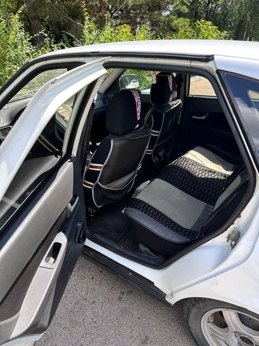 Продам приору Ваз21723