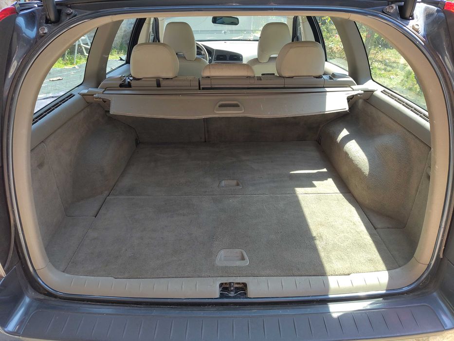 Volvo V70 2.5T 210к.с.