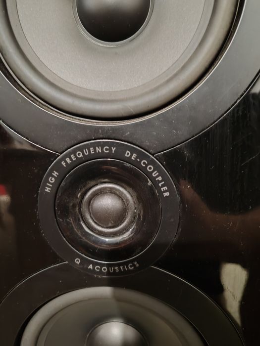 Boxe podea Q-acoustics 3050