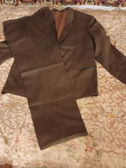 костюм мужской новый