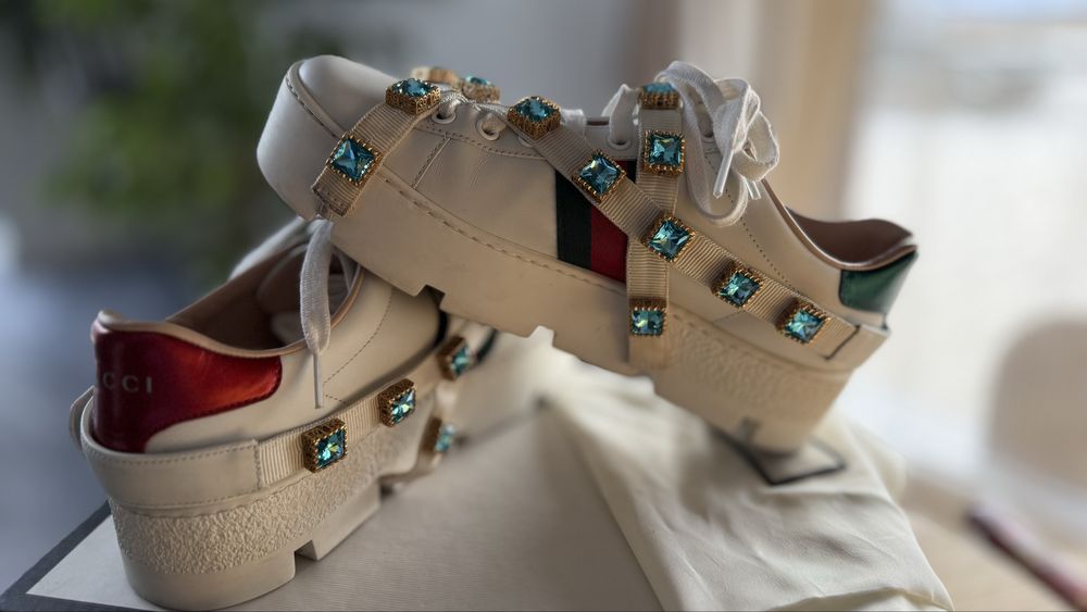 Vand GUCCI Originali  !!!