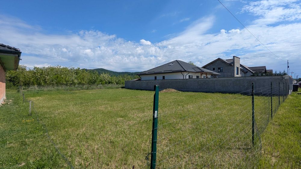 Proprietar – Teren Intravilan 500mp + Utilități (Gaz, Apă, Curent) – Copăcelu, Drumul Gării