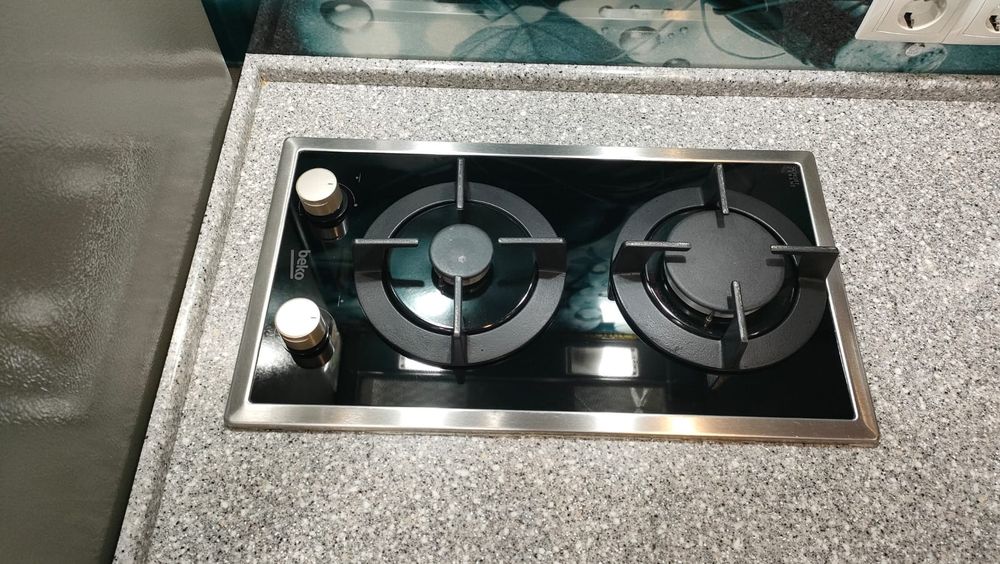 Газовая,варочная панель. Beko.