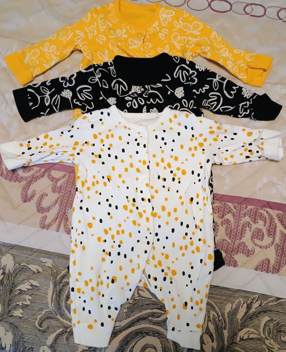 Бебешки дрехи 0-3месеца и 3-6месеца