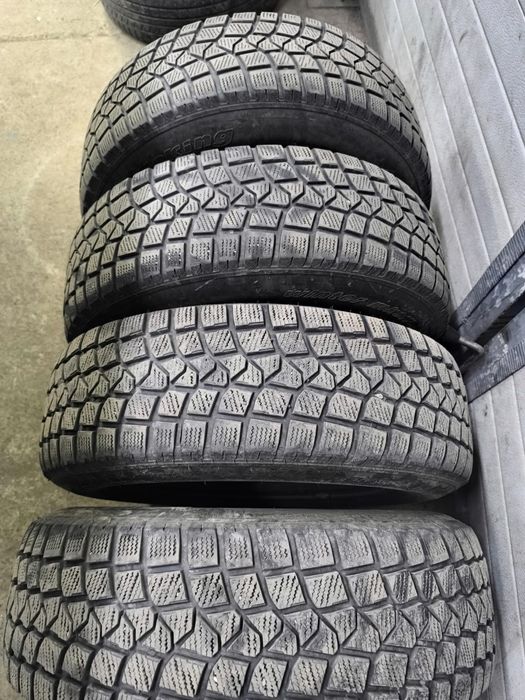 Резина с дисками зима в отличном состоянии
