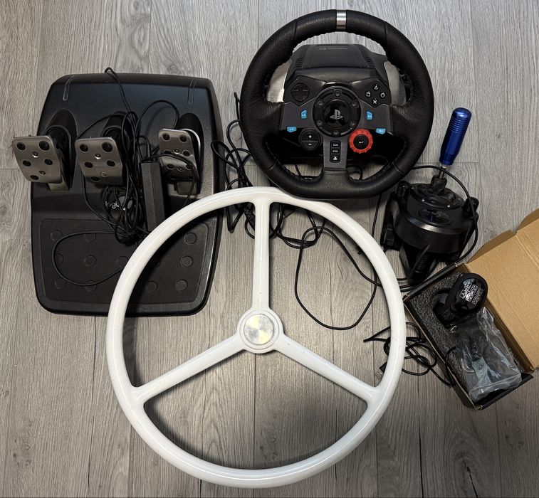 Volan Logitech G29 + schimbator + Volan 3 spite tip Scania Vabis/Tractor si schimbator viteze cu game stil camion