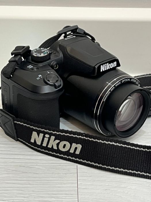 Продается Nikon COOLPIX B500!