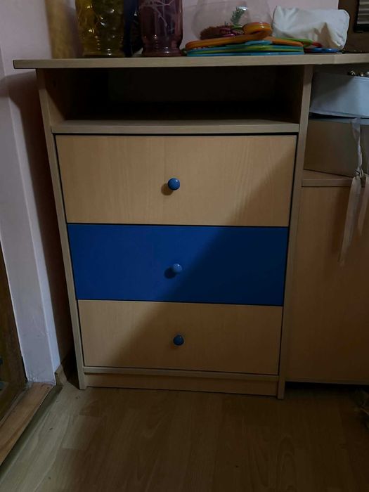 Детско бюро с надстройка + шкаф и ракла