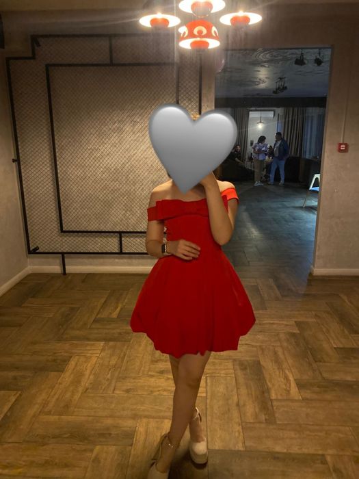 Вечерние платья