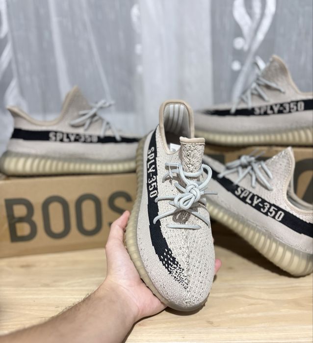 Yeezy 350V2 Slate
