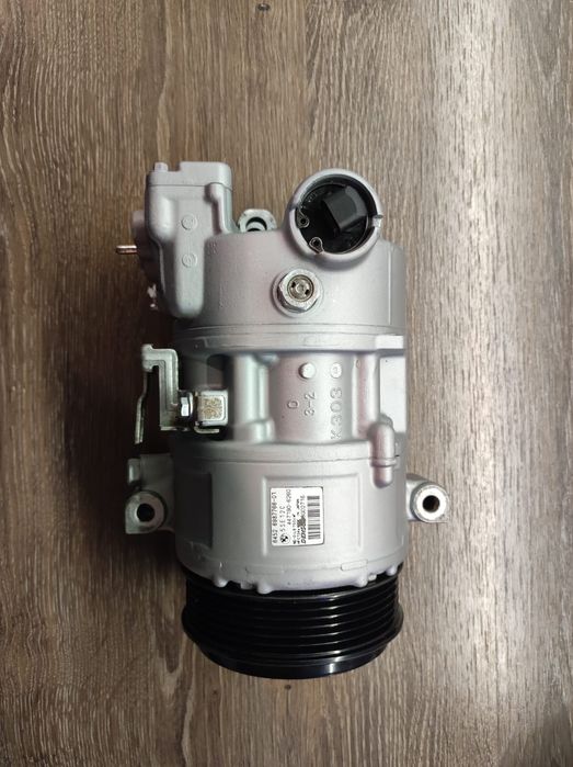 Компресор Климатик DENSO BMW E87