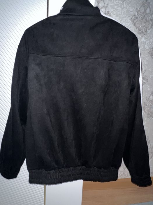 Зипка адидас оригинал, размер: M, город Астана.