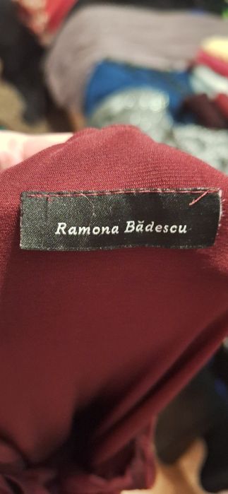 Rochie eleganta burgundi