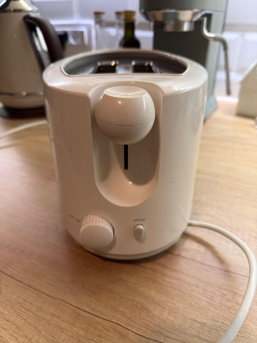 Prăjitor de paine Rowenta