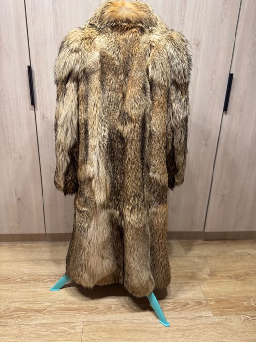 Mantou blană naturală coiot marime 46