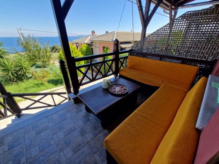 Мезонет с две спални за продажба в Неа Рода, Атон, Халкидики