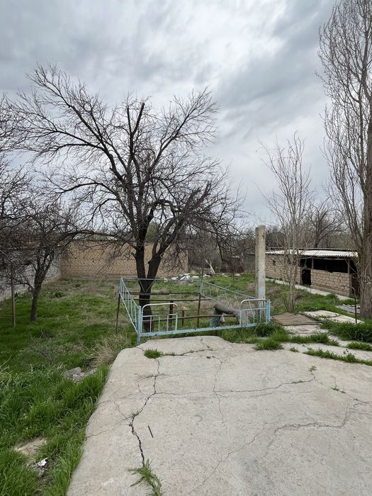 Шымкент қаласында үй сатылады.