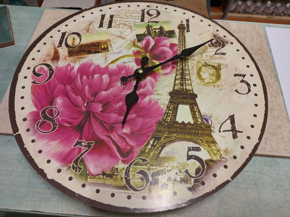 Стенен часовник  с цветя 35 sm  - Винтидж стил