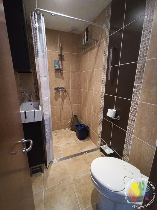 Дава се под наем Тристаен апартамент в Бургас, Център - 80 кв.м за 408 € - Снимка #8