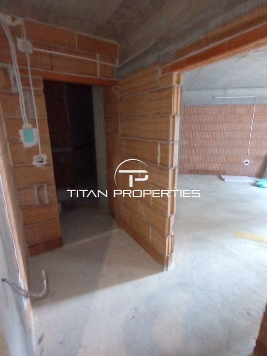 Продава се Едностаен апартамент в Бургас, Меден рудник - зона Б - 58 кв.м за 528 €/кв.м - Снимка #2