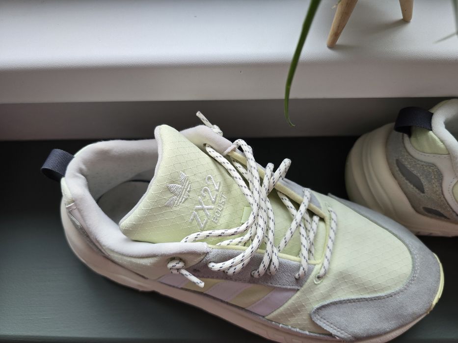 Adidas ZX22 BOOST 42 2/3