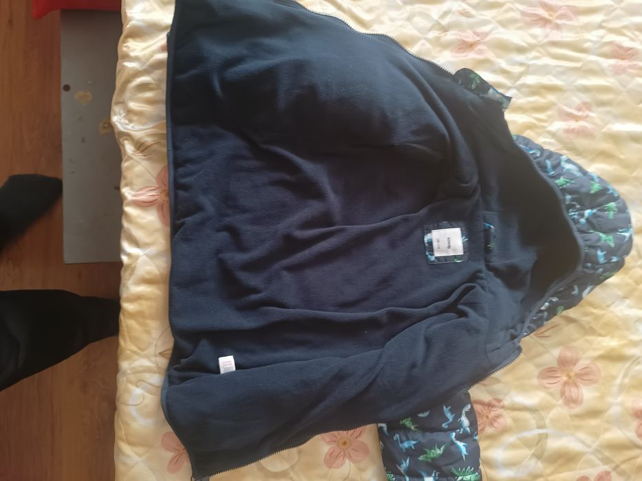 Две детски якета 140 и 146 см.