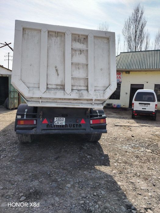 Тонар прицеп сотилади