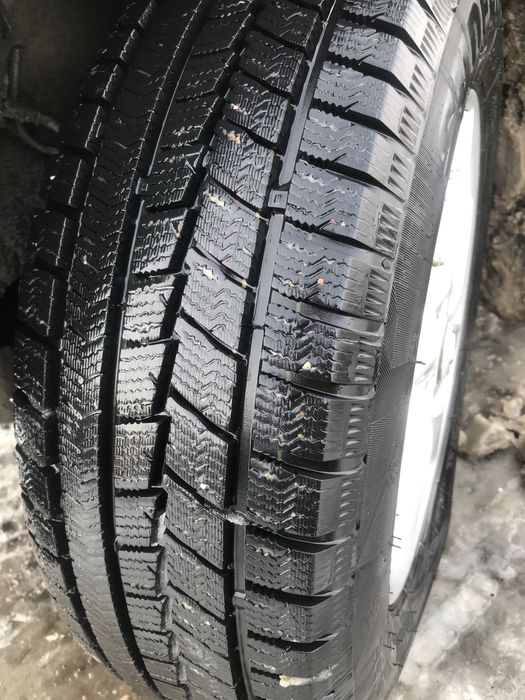 Тойота Превия ХТС