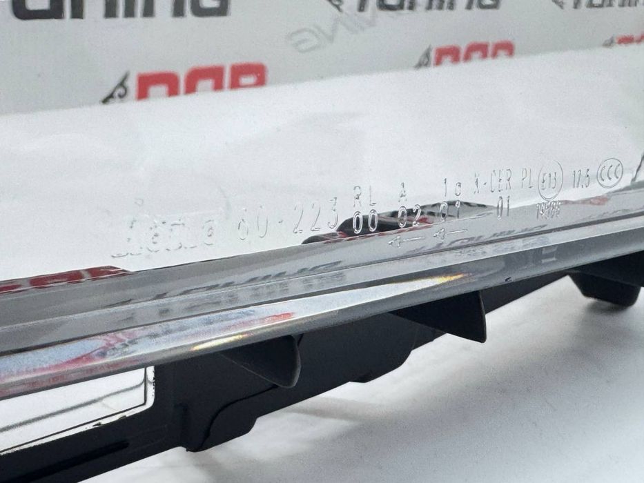 Стекло фары Lexus LX570