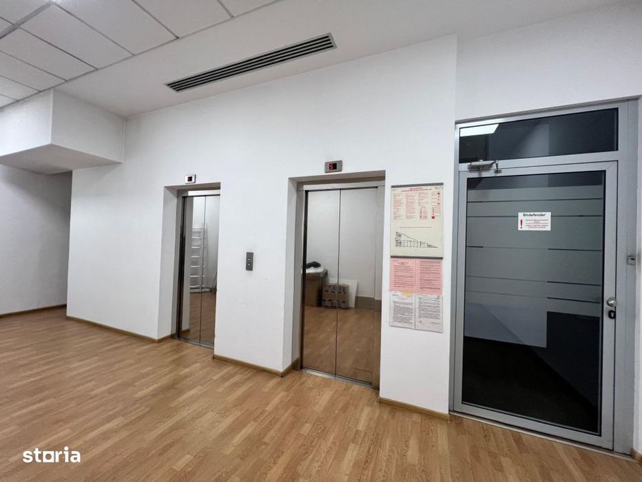 Spatiu birou 827mp posibilitate compartimentare, centru McDonalds