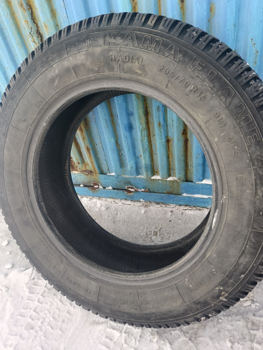 Резина на Ниву всесезонка