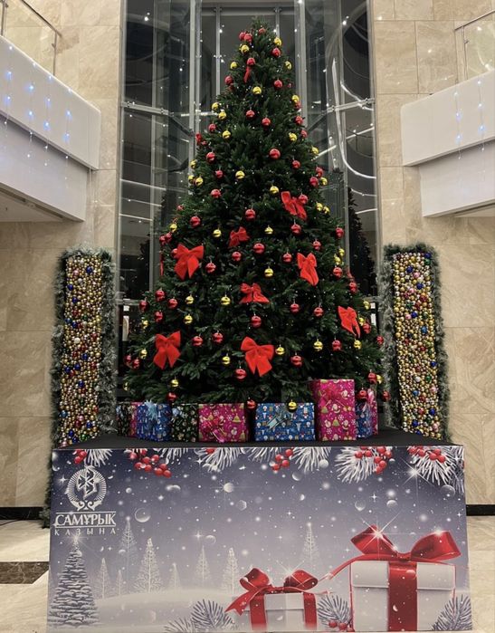 продам елку высота 6м