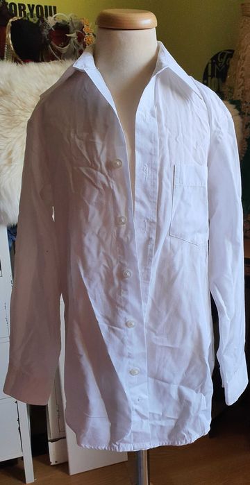 Camasa alba de la C&A varsta 9 ani