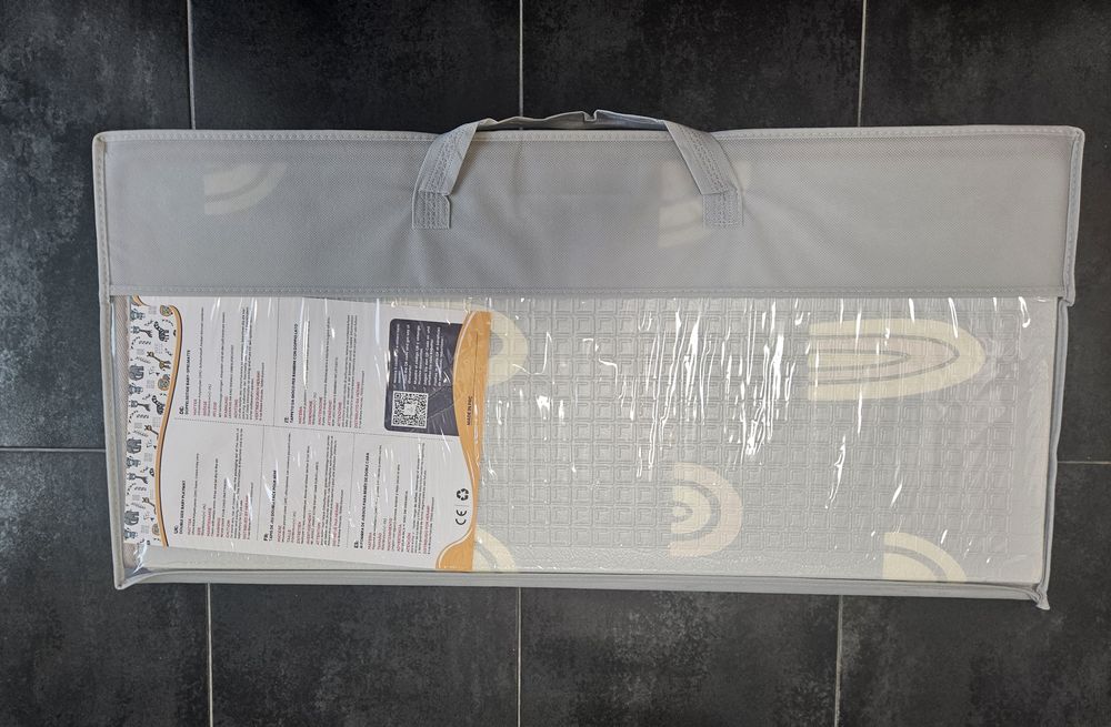 Saltea covor pentru bebelusi si copii mici Superbe Bebe