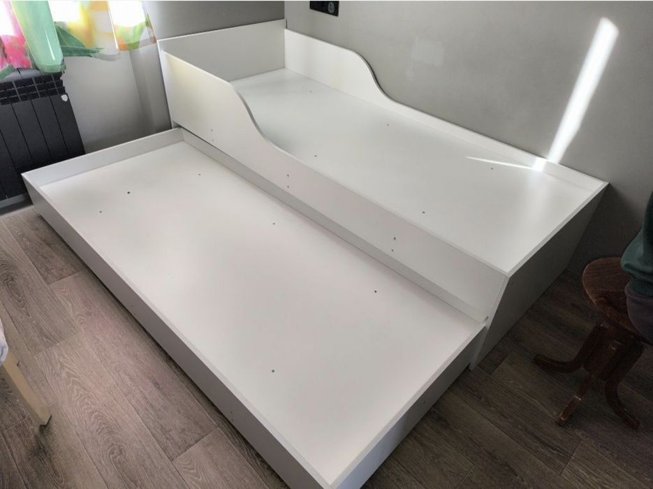 Продам кровать с доп.местом.