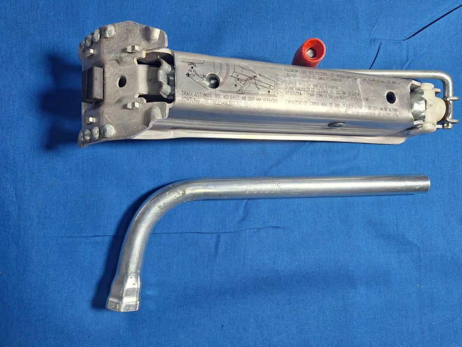 Cric AUTO Aluminiu OE AUDI A3 A4 A5 A6 VW Skoda SEAT