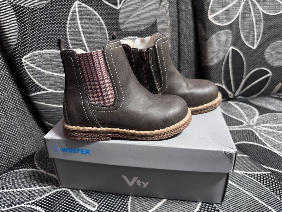 Детски маратонки Puma и ботушки